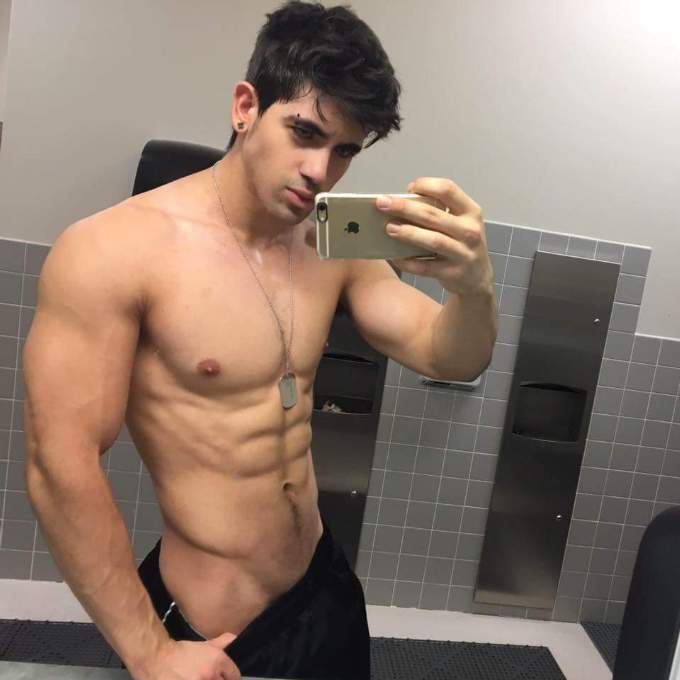 gay catania annunci escorts arezzo gay catania annunci escorts arezzo