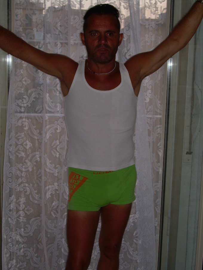 Escort ripamonti gay italy video ESCORTS RAVENNA ANNUNCI GAY BAKECA MILANO